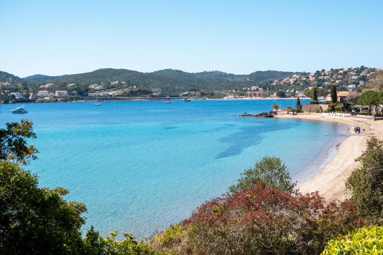 Agay Cap Esterel Village Allee Fleurs - F2 Clim Vue Golf Et Mer - Grande Terrasse Plein Sud Saint-Raphaël Εξωτερικό φωτογραφία