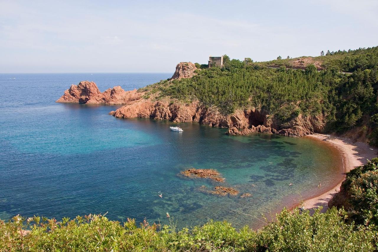 Agay Cap Esterel Village Allee Fleurs - F2 Clim Vue Golf Et Mer - Grande Terrasse Plein Sud Saint-Raphaël Εξωτερικό φωτογραφία