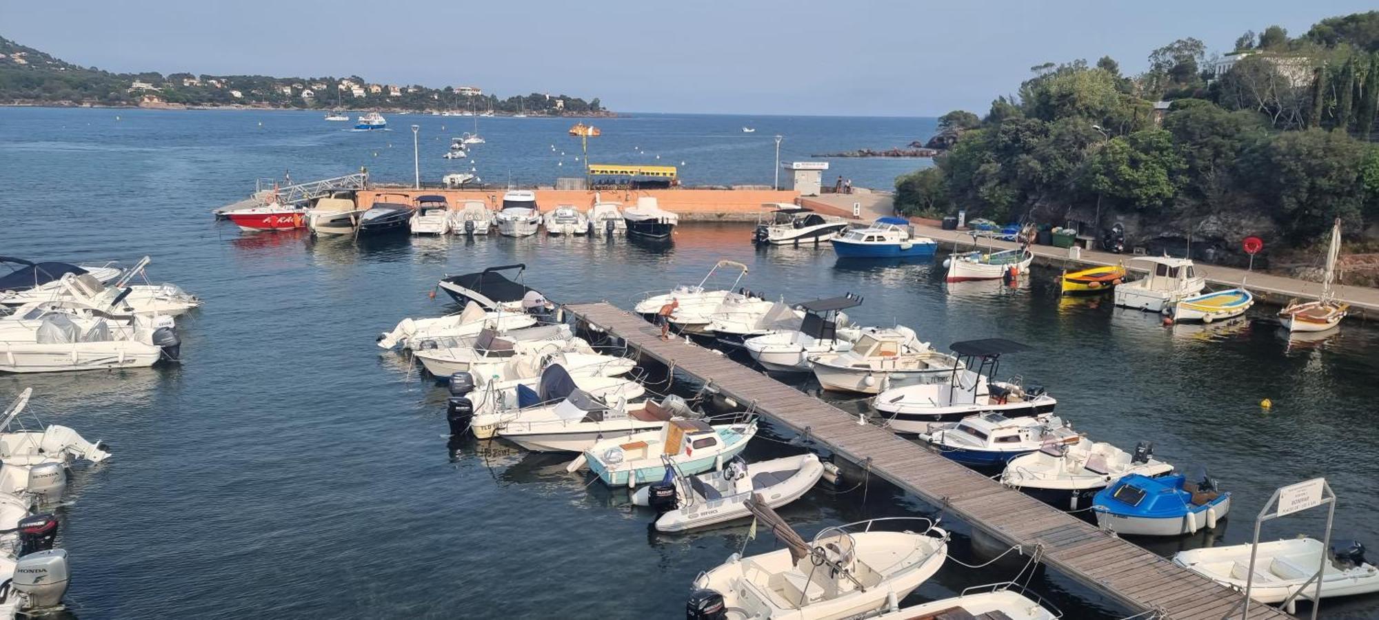 Agay Cap Esterel Village Allee Fleurs - F2 Clim Vue Golf Et Mer - Grande Terrasse Plein Sud Saint-Raphaël Εξωτερικό φωτογραφία